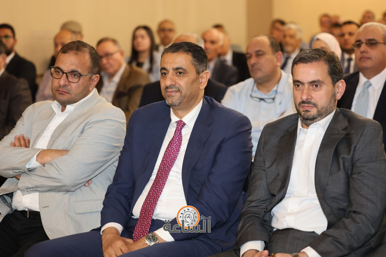 Madar Al-Saa Images 0.1682109299132979