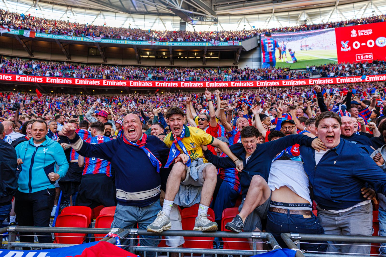 Madar Al-Saa Images 0.08349183418165684