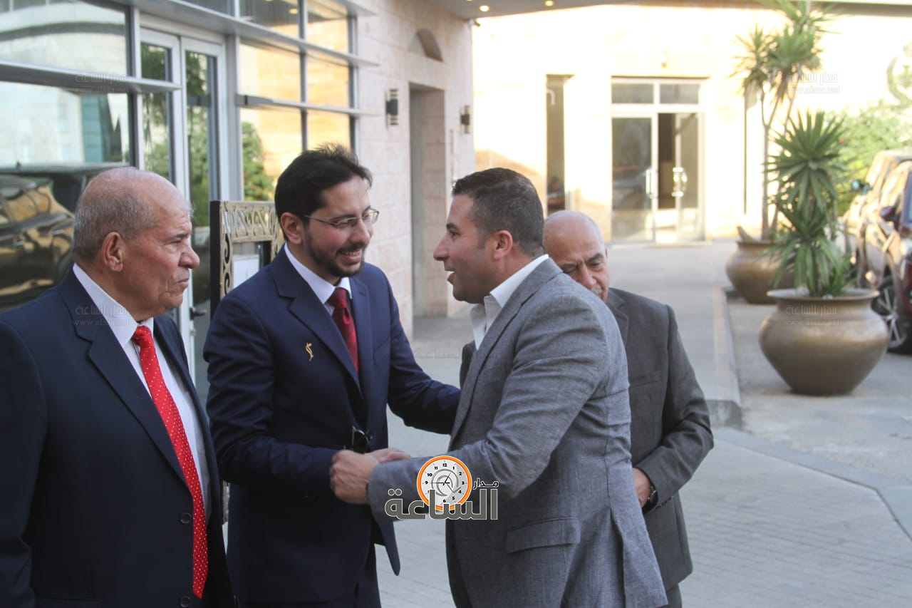 Madar Al-Saa Images 0.35864501527650694