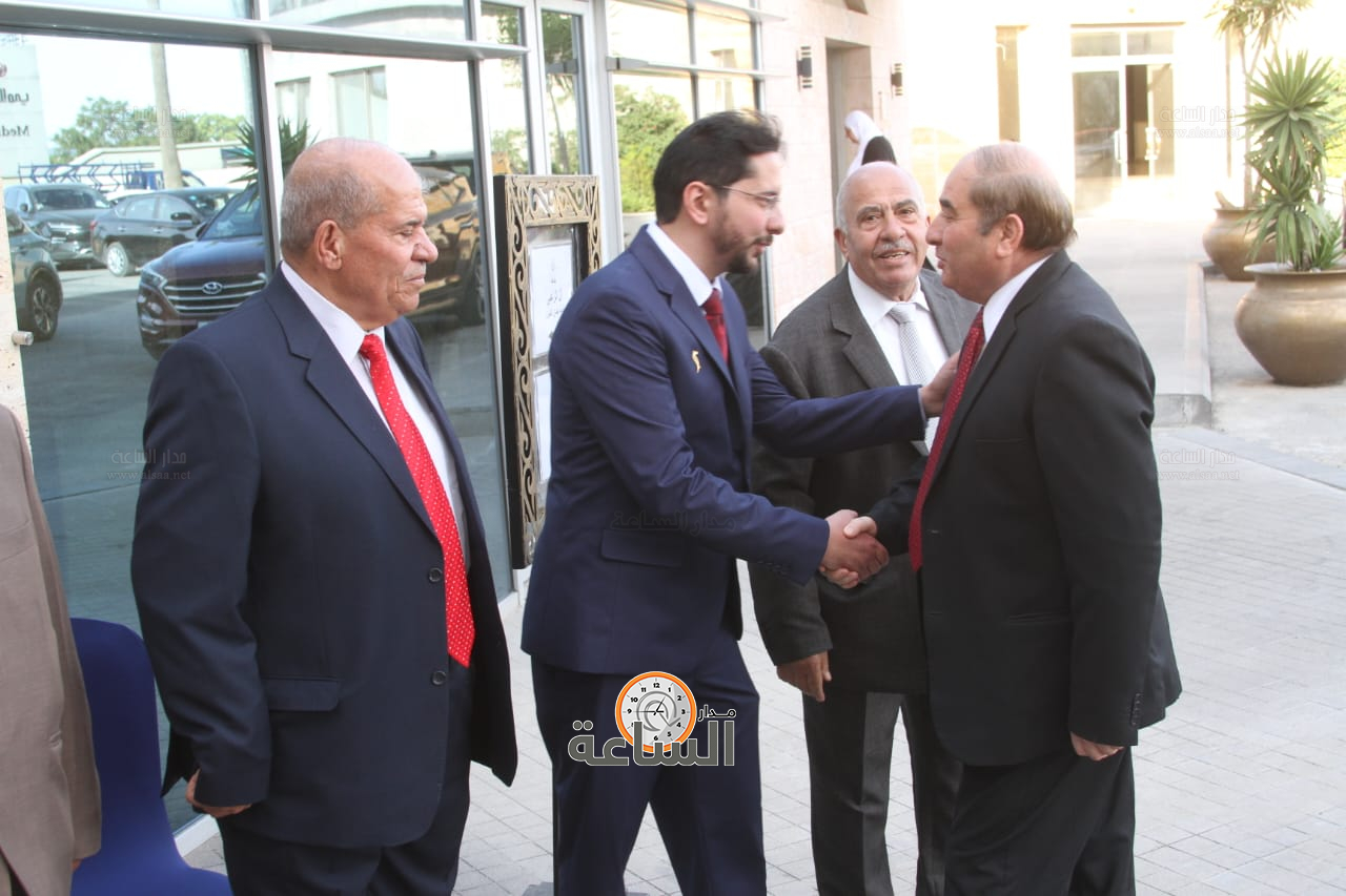 Madar Al-Saa Images 0.09420866264687822