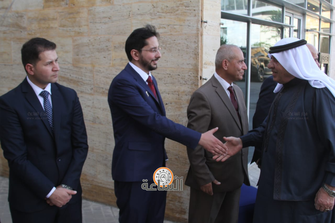 Madar Al-Saa Images 0.003230998149885811