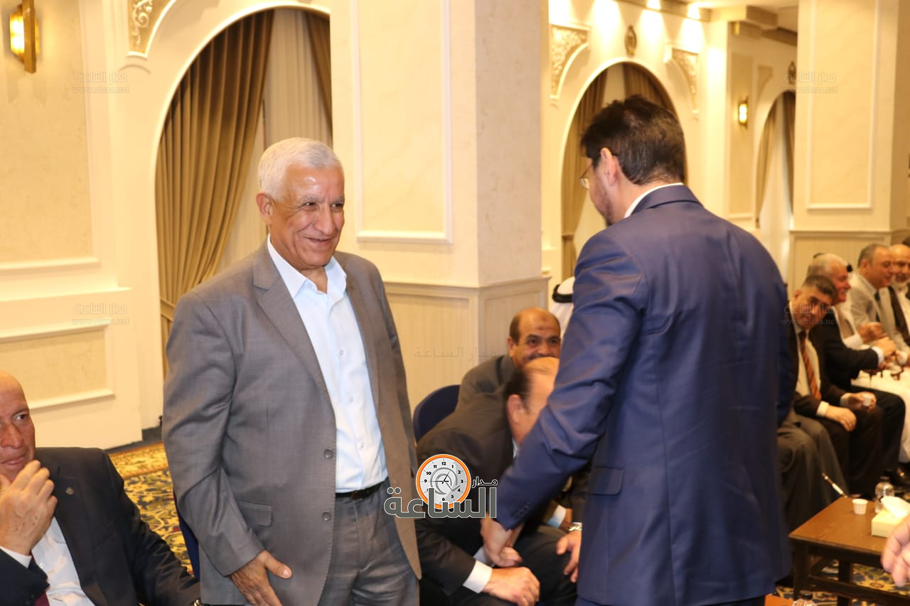 Madar Al-Saa Images 0.4170626096724973