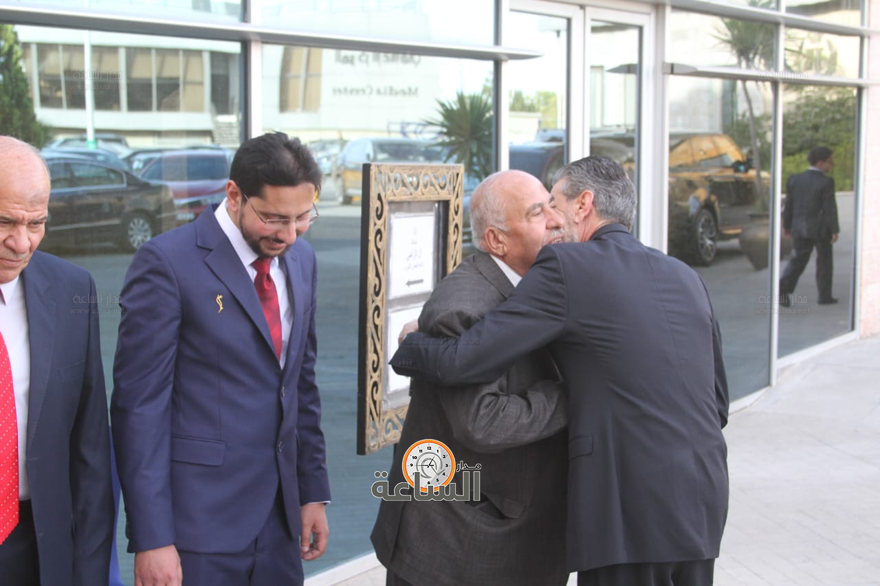 Madar Al-Saa Images 0.5534132171620025