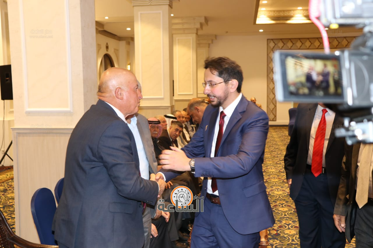 Madar Al-Saa Images 0.38785995585864497