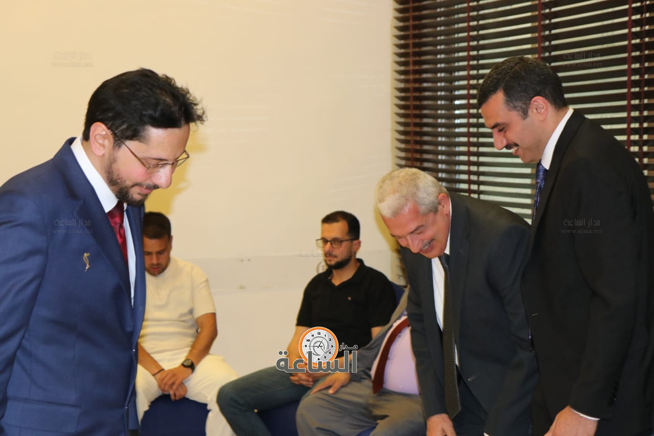 Madar Al-Saa Images 0.1813288895640286