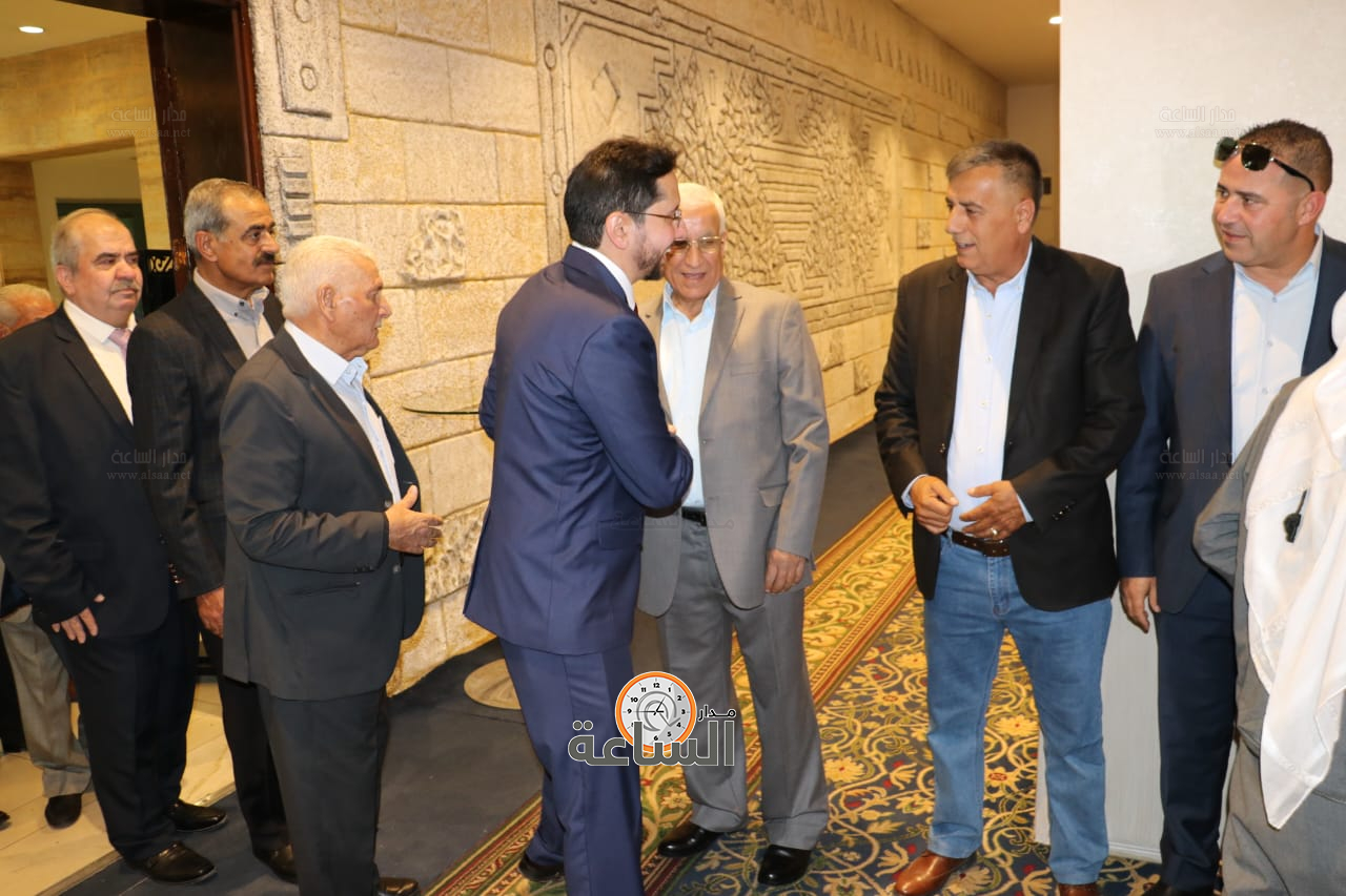 Madar Al-Saa Images 0.04150969726272158