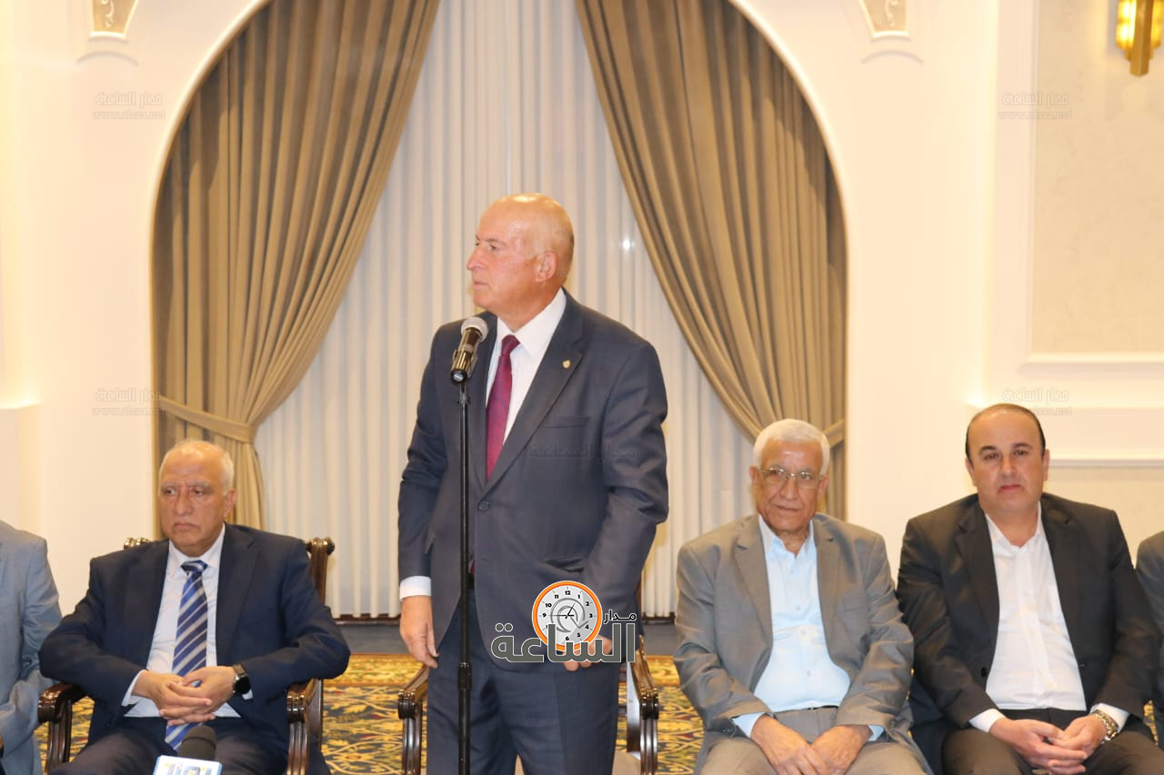 Madar Al-Saa Images 0.09150638619195917