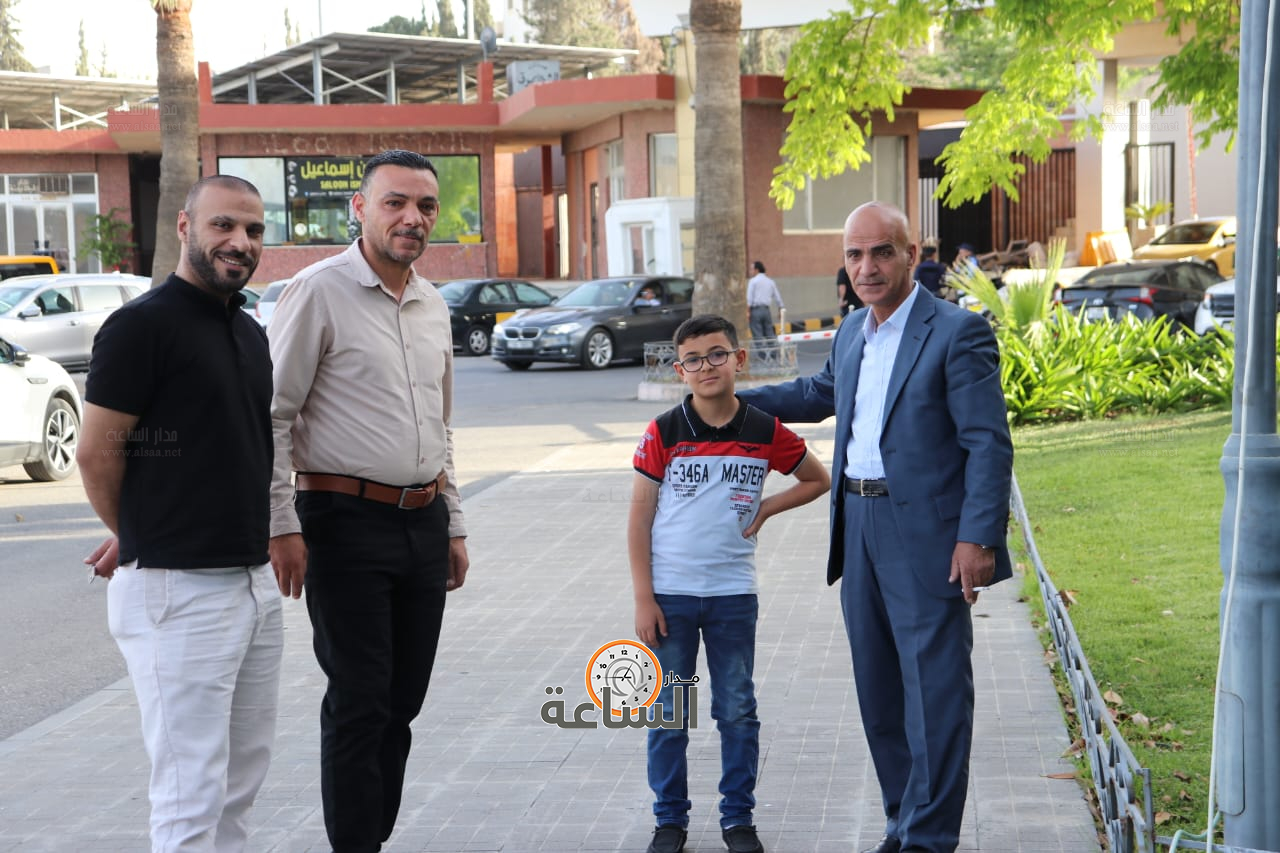 Madar Al-Saa Images 0.7871242377258496