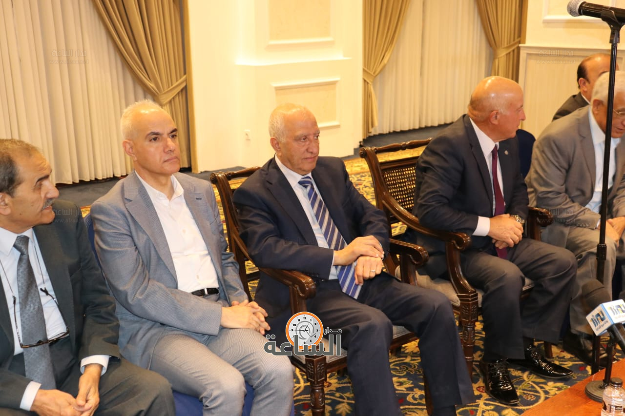 Madar Al-Saa Images 0.8444551100147294