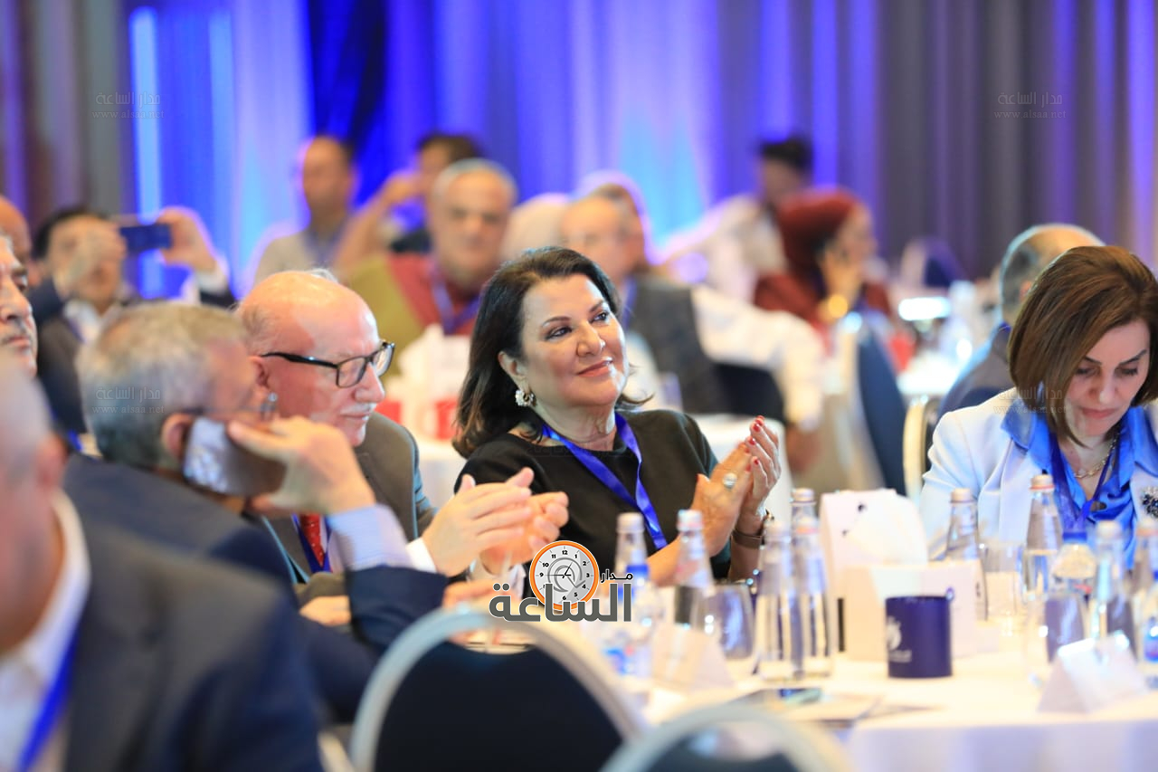 Madar Al-Saa Images 0.895286436507004