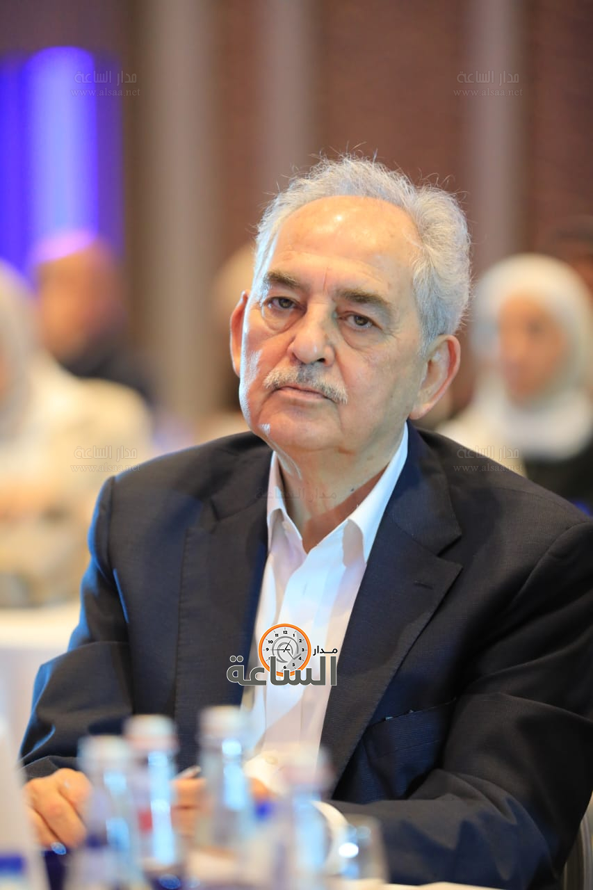 Madar Al-Saa Images 0.3302389355033969