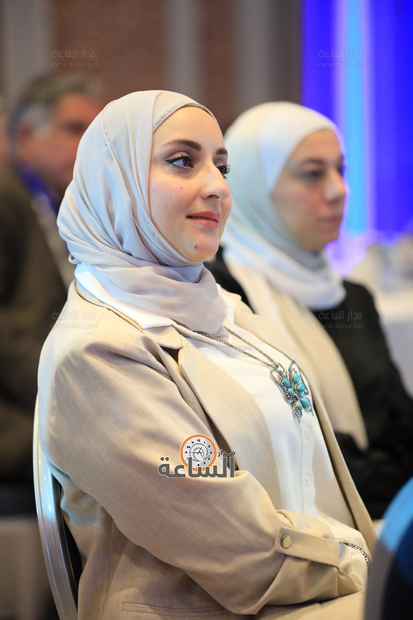 Madar Al-Saa Images 0.4980620604688346