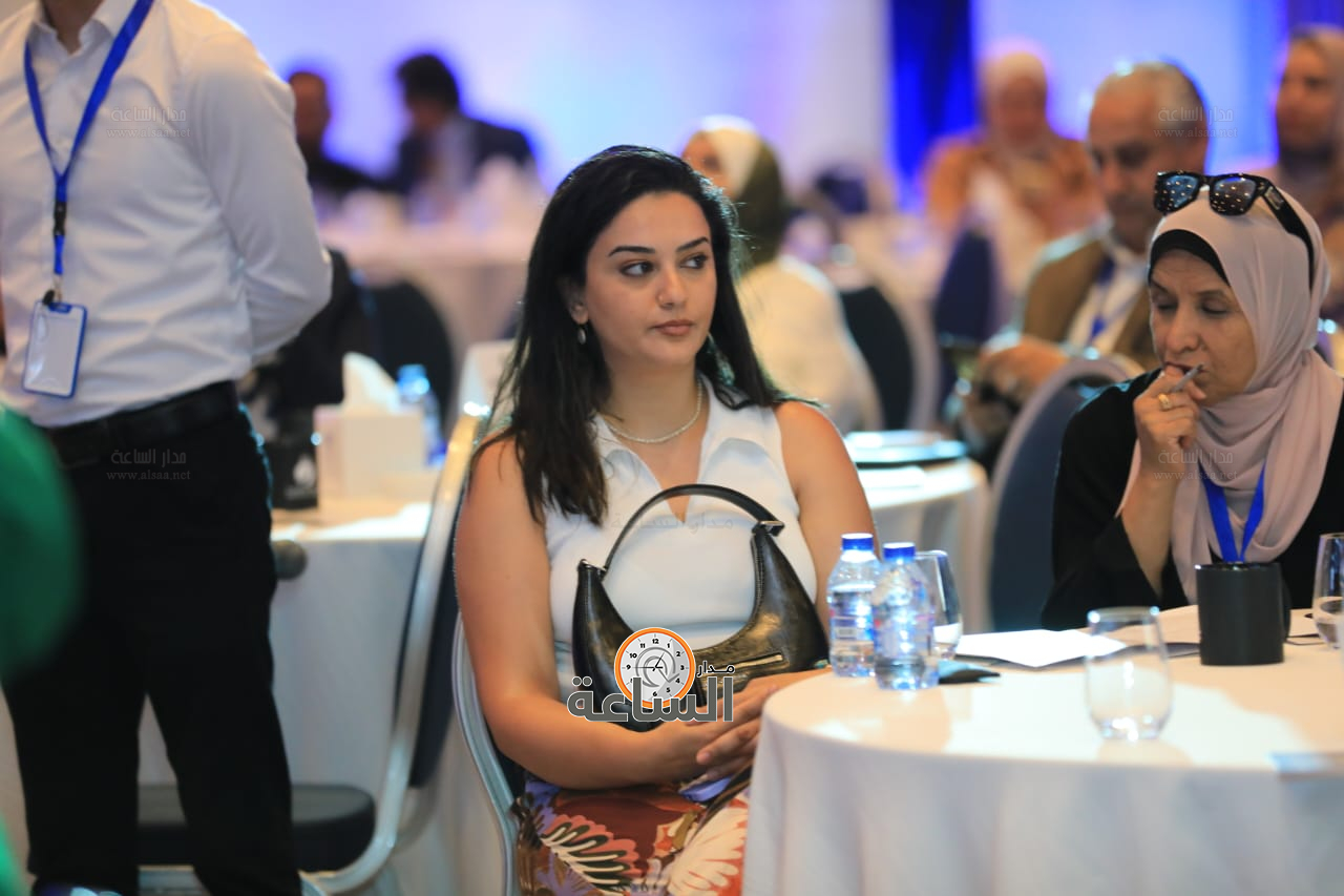 Madar Al-Saa Images 0.017910540695302735