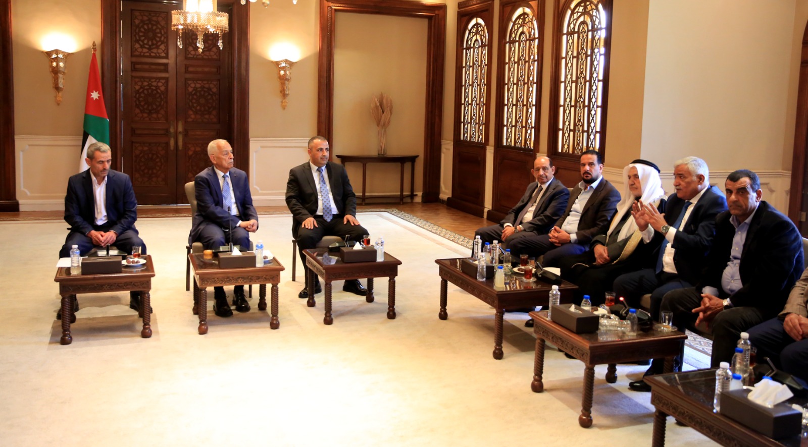 Madar Al-Saa Images 0.20404534176300293