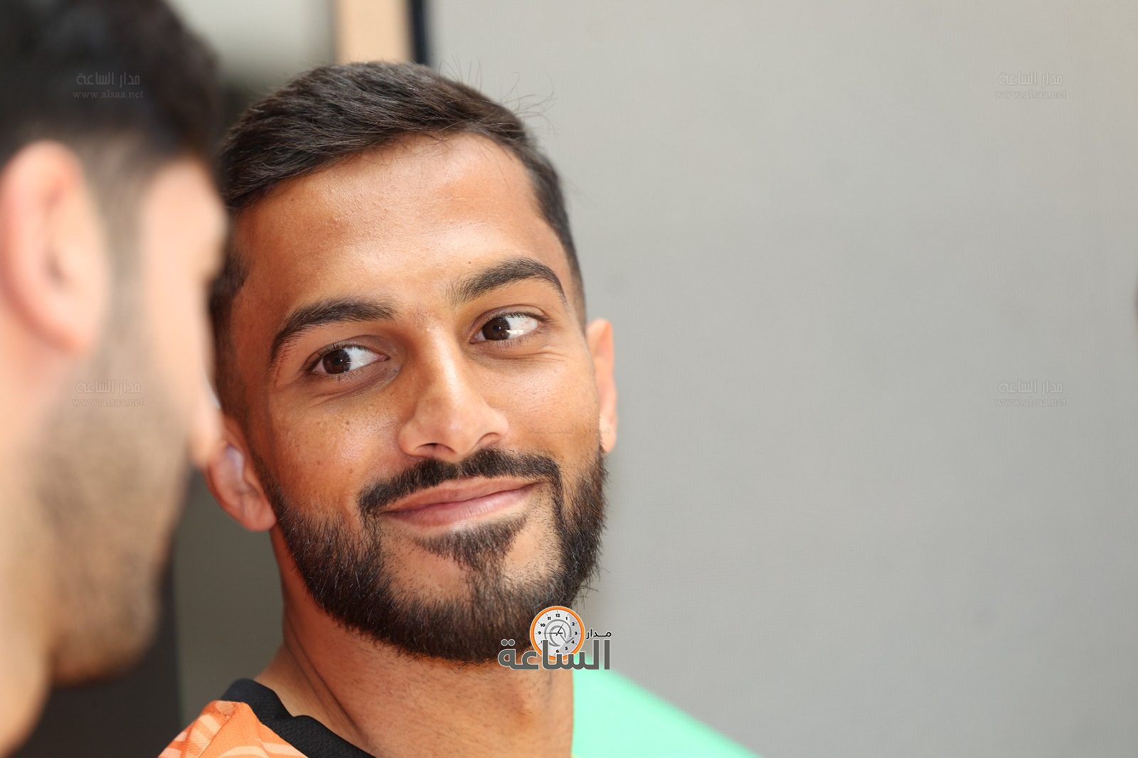 Madar Al-Saa Images 0.022403123287156435