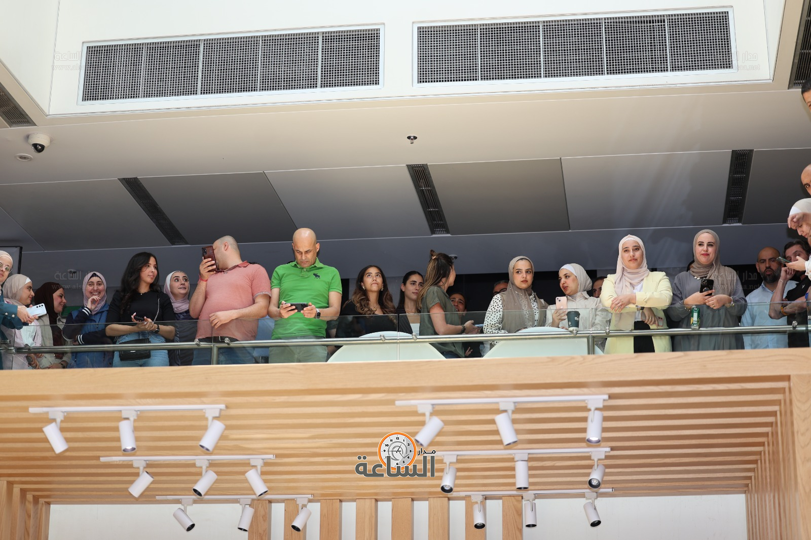 Madar Al-Saa Images 0.44779168198057506