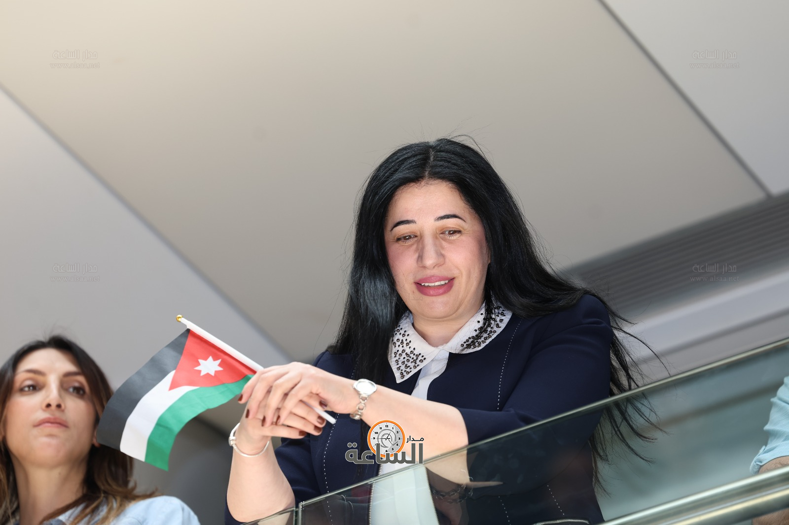 Madar Al-Saa Images 0.9833486541474423