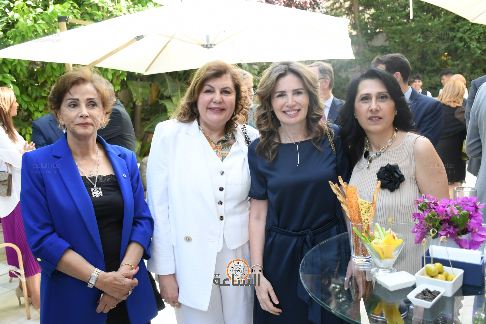 Madar Al-Saa Images 0.48975940744862245