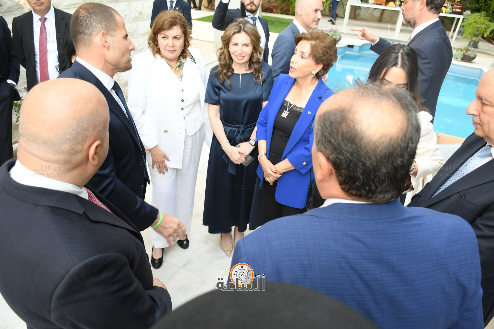 Madar Al-Saa Images 0.7124765738358774