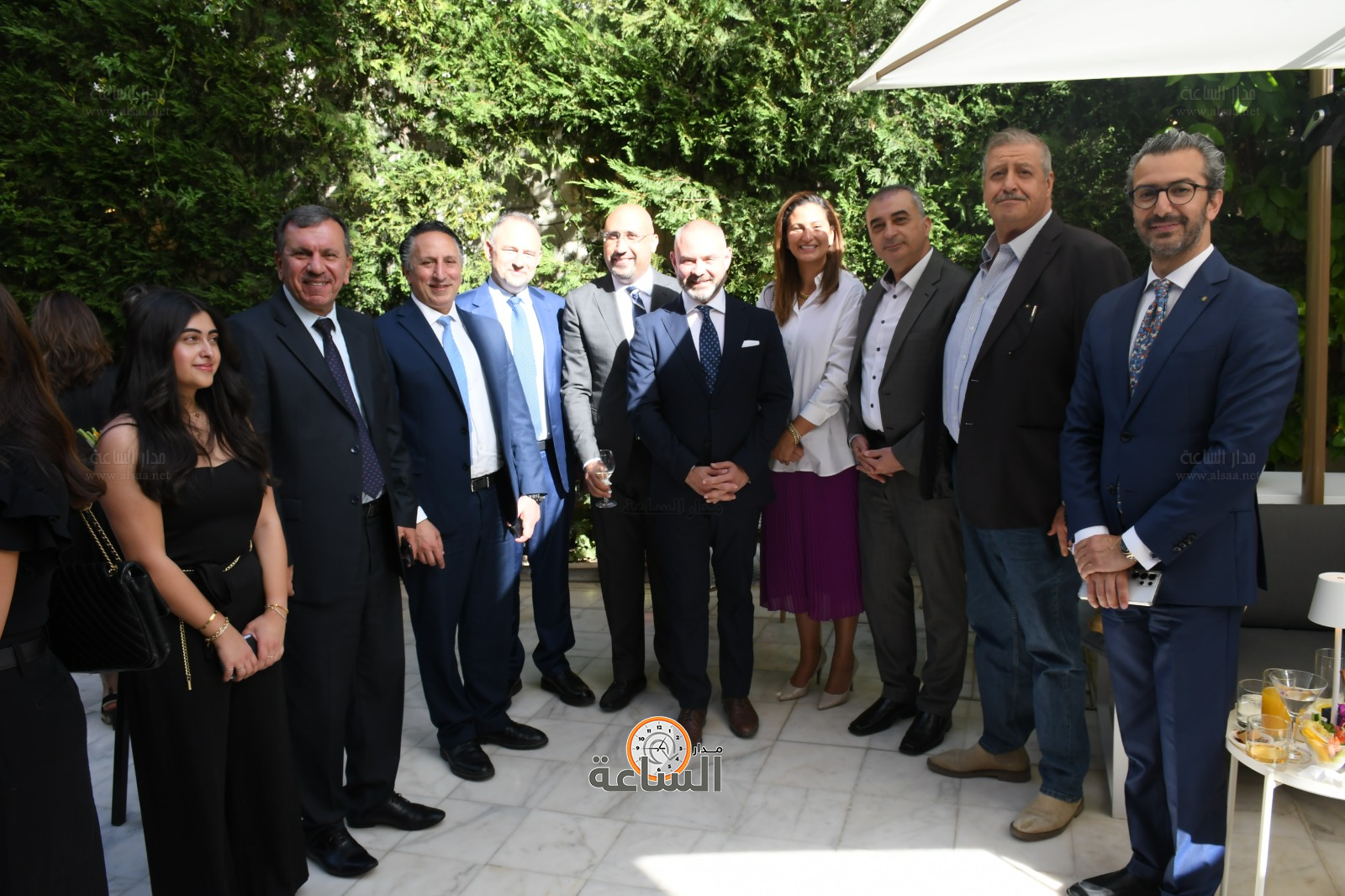 Madar Al-Saa Images 0.15465890577130514