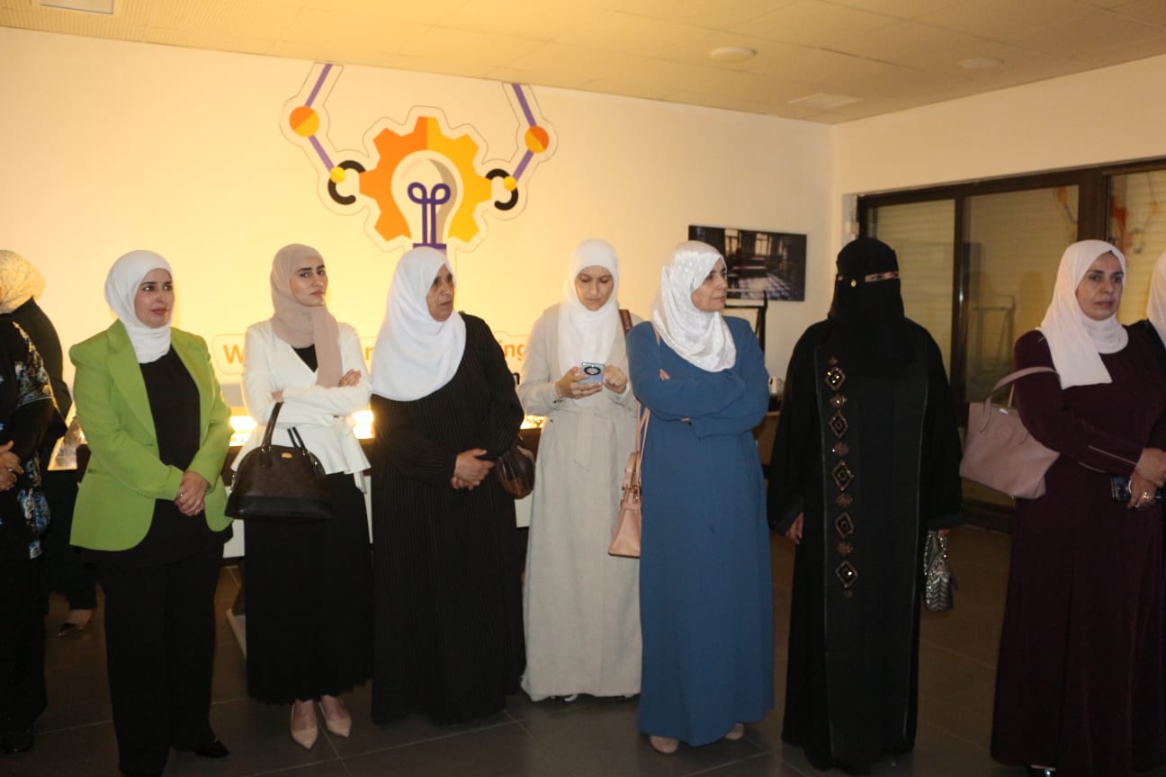 Madar Al-Saa Images 0.9157939341664633