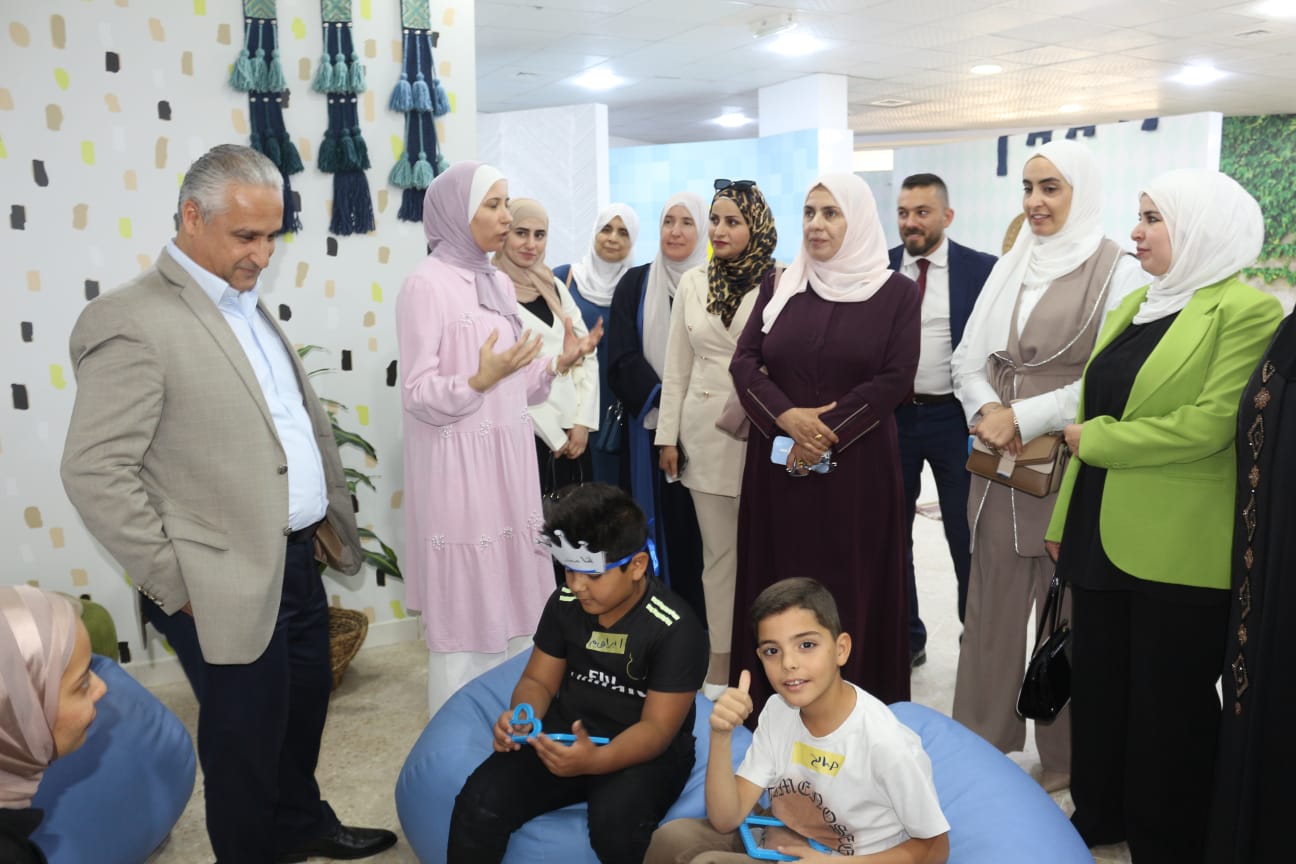 Madar Al-Saa Images 0.5582660298275719