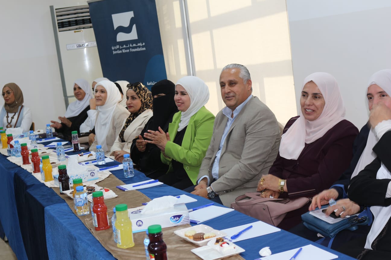 Madar Al-Saa Images 0.8950970764776521