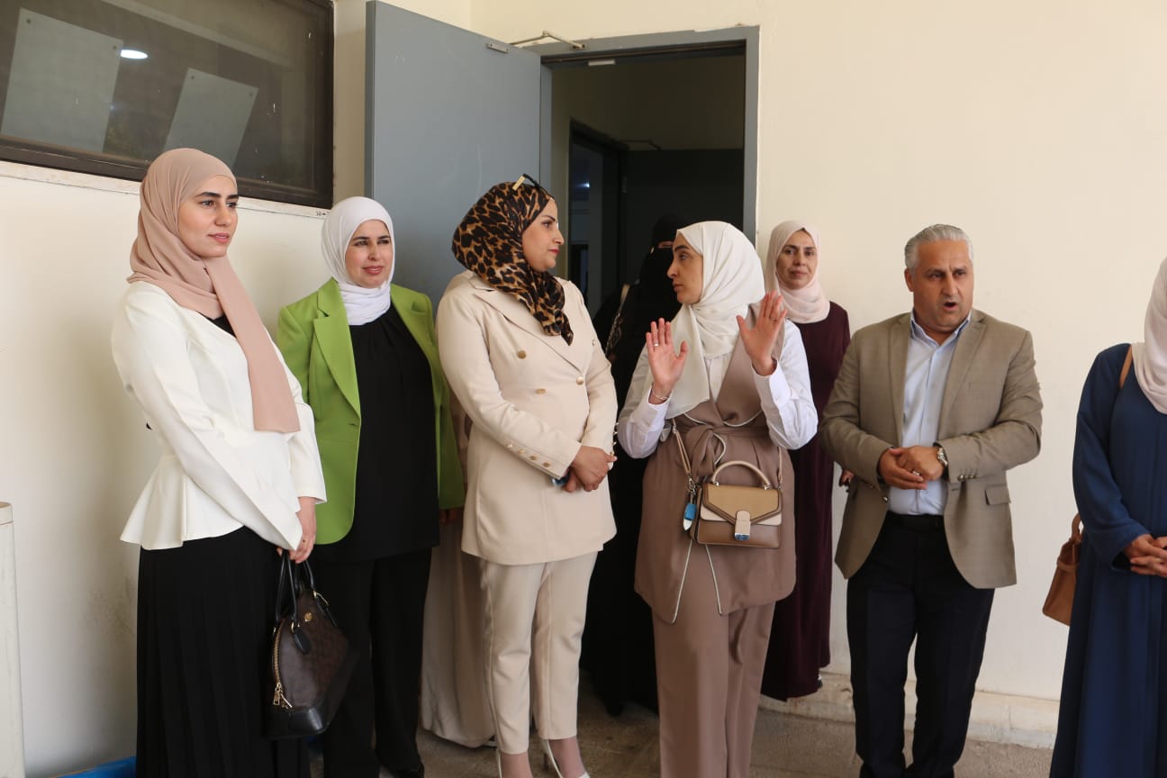 Madar Al-Saa Images 0.6090079147686038