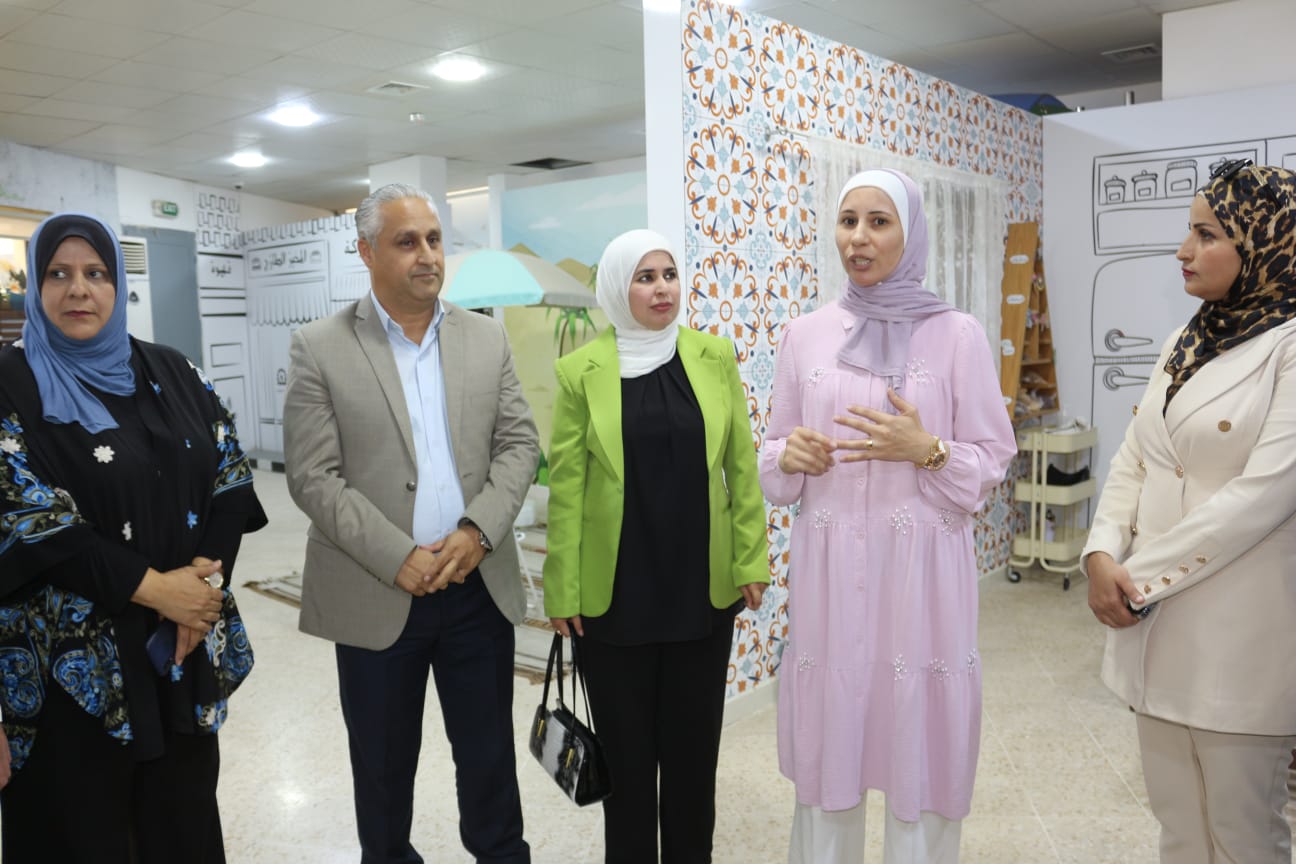 Madar Al-Saa Images 0.1728481209016517