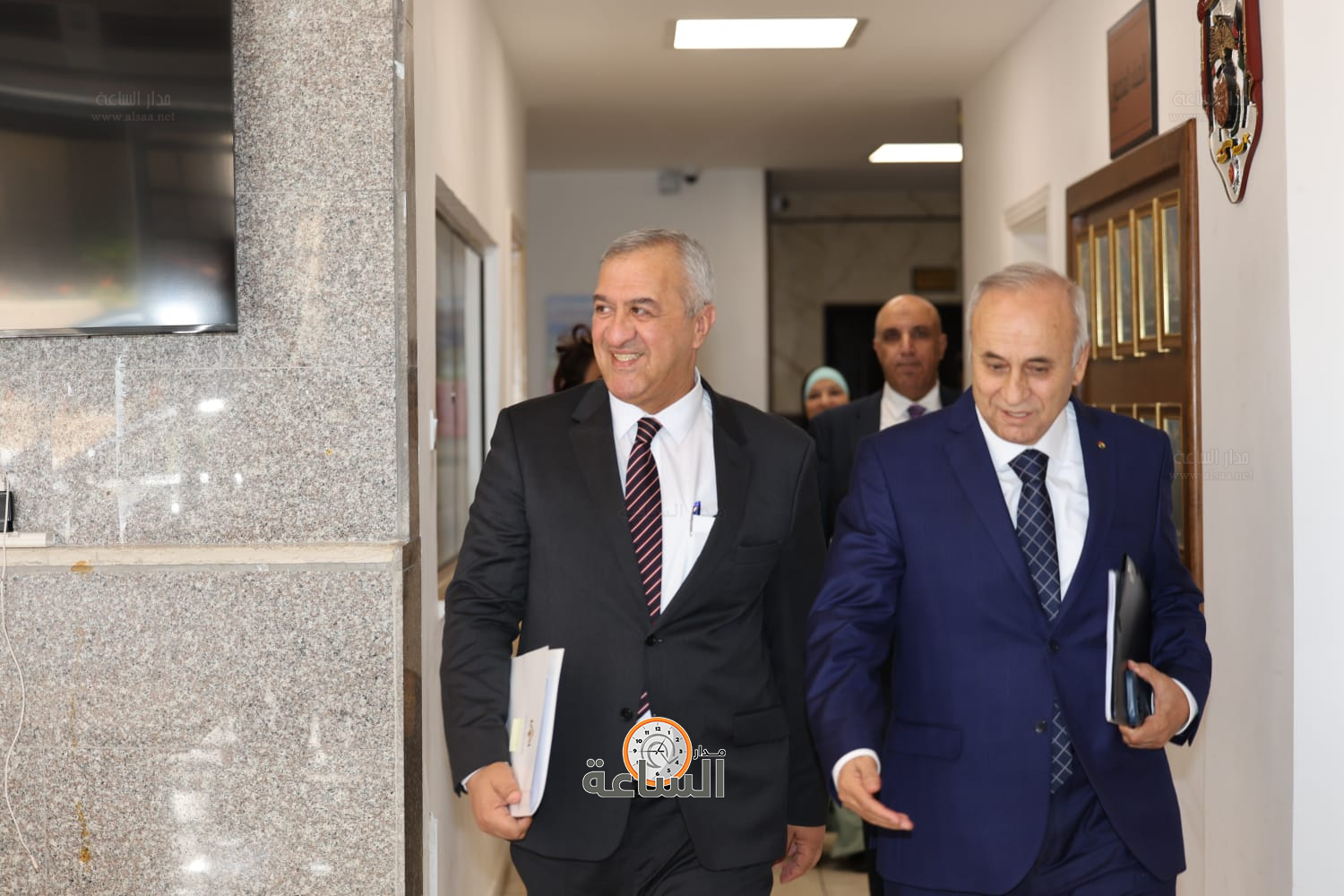 Madar Al-Saa Images 0.9246540011541499