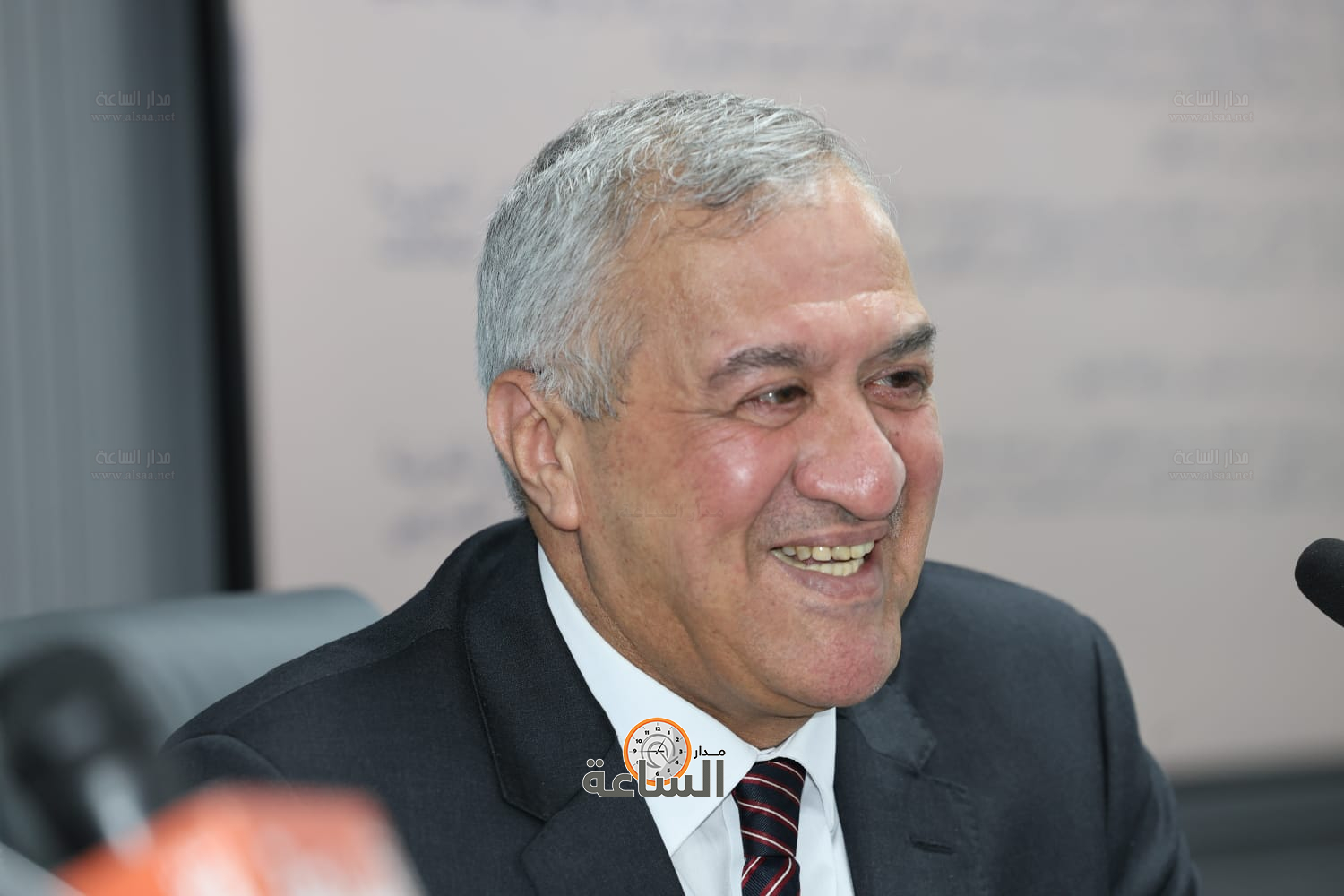 Madar Al-Saa Images 0.08007136668886061