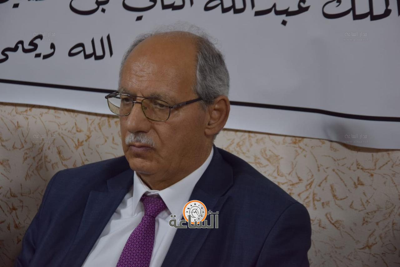 Madar Al-Saa Images 0.799513046068896