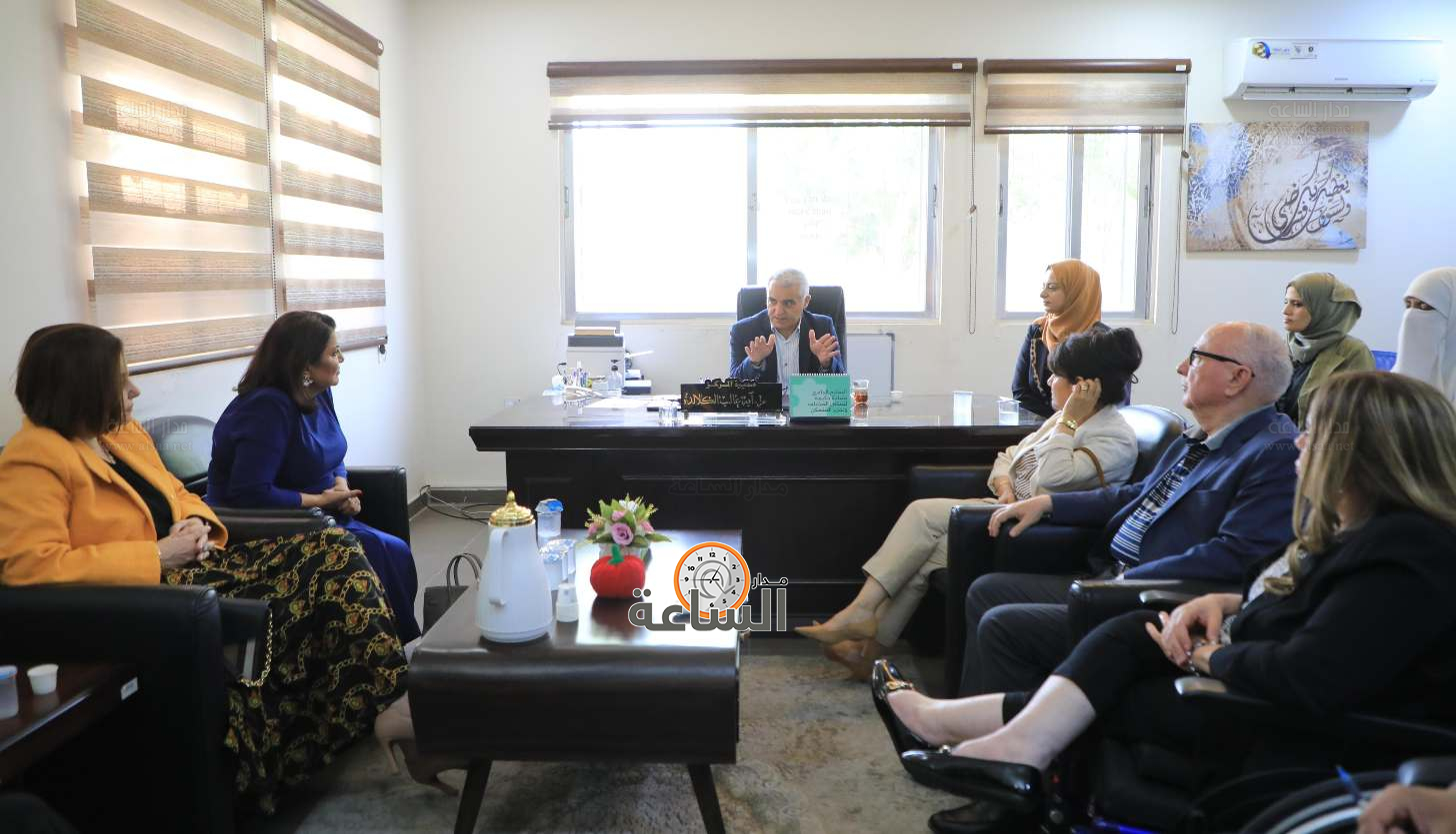 Madar Al-Saa Images 0.5236409205194418