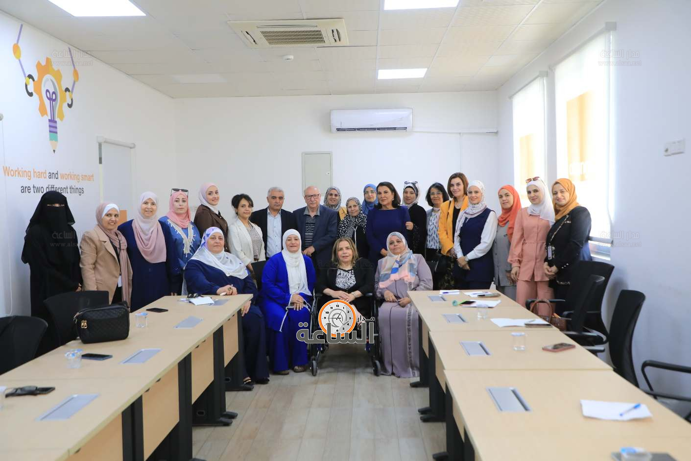 Madar Al-Saa Images 0.8590153112188045