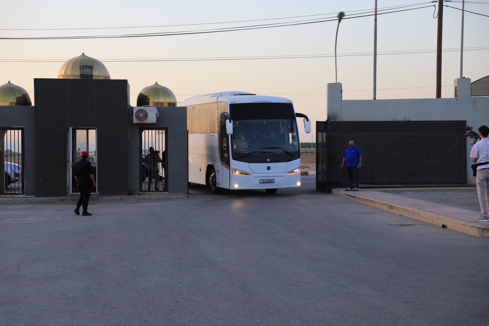 Madar Al-Saa Images 0.0854206286917506