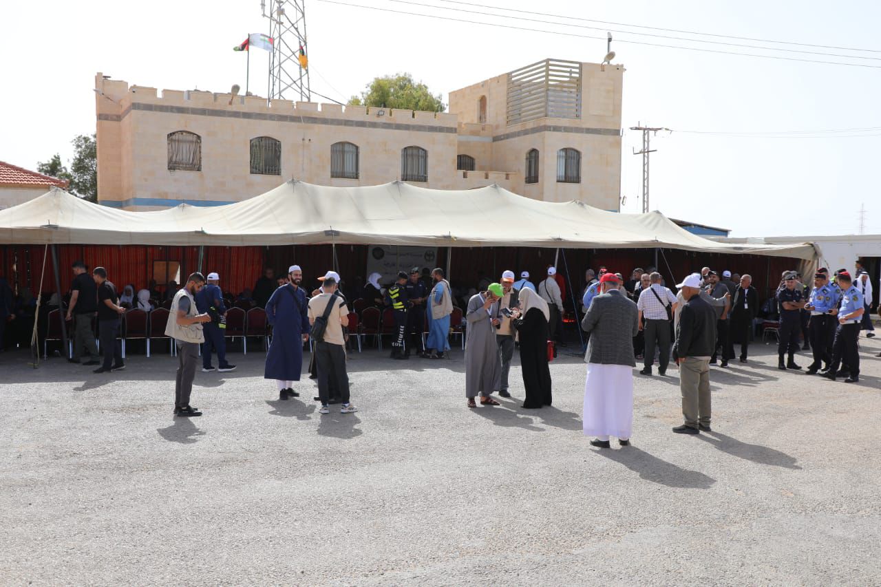 Madar Al-Saa Images 0.23272594744937758