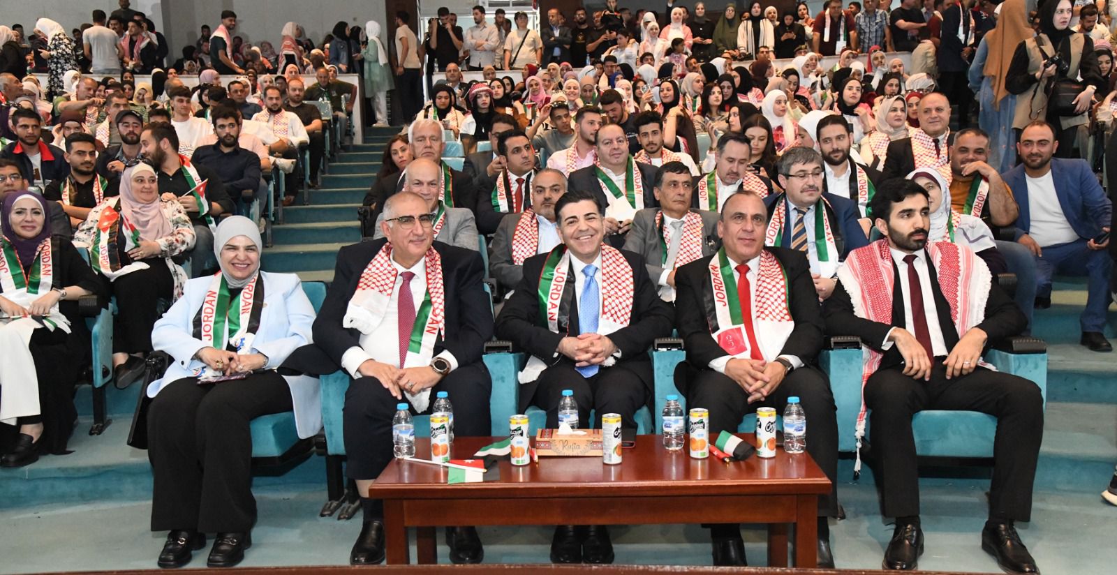 Madar Al-Saa Images 0.3701927245079608