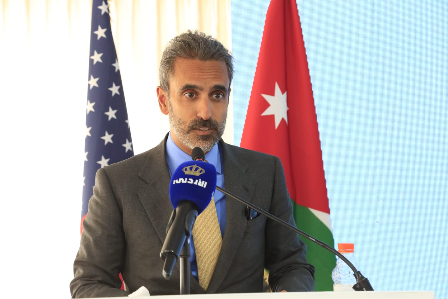 Madar Al-Saa Images 0.09955377070802873