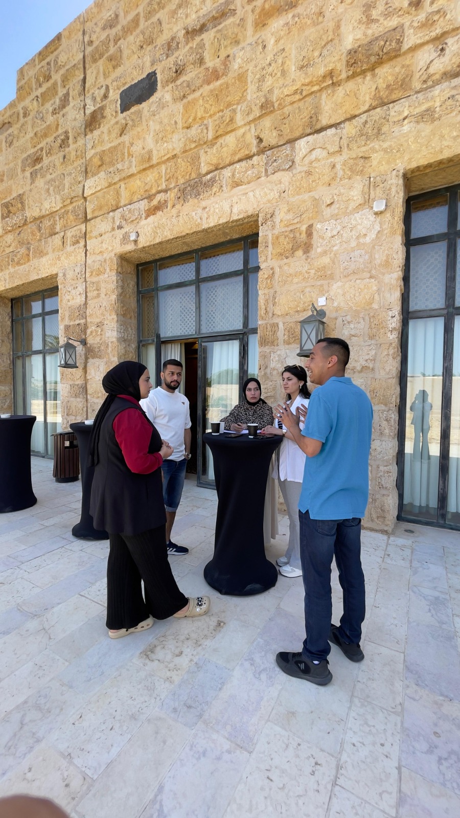 Madar Al-Saa Images 0.7192795527512923