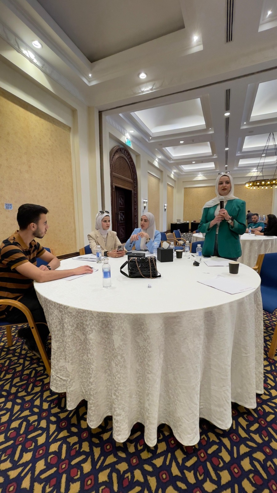 Madar Al-Saa Images 0.12699909813610755