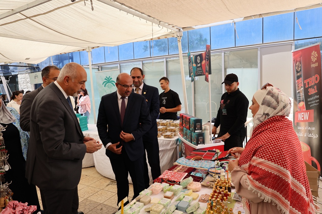 Madar Al-Saa Images 0.6313271033715337