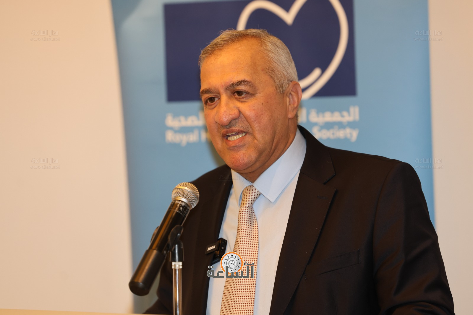 Madar Al-Saa Images 0.07216759713669796