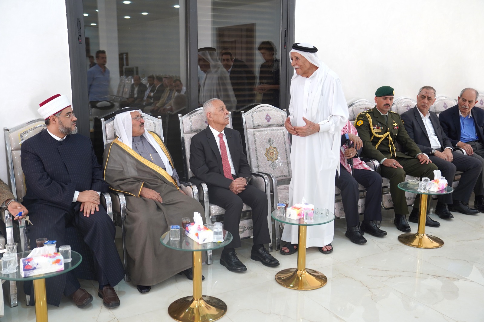 Madar Al-Saa Images 0.41619980539782575