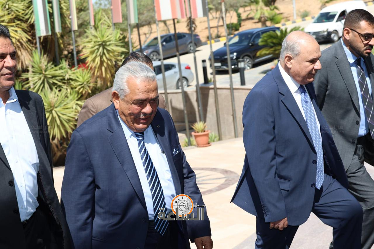 Madar Al-Saa Images 0.1437529806845863