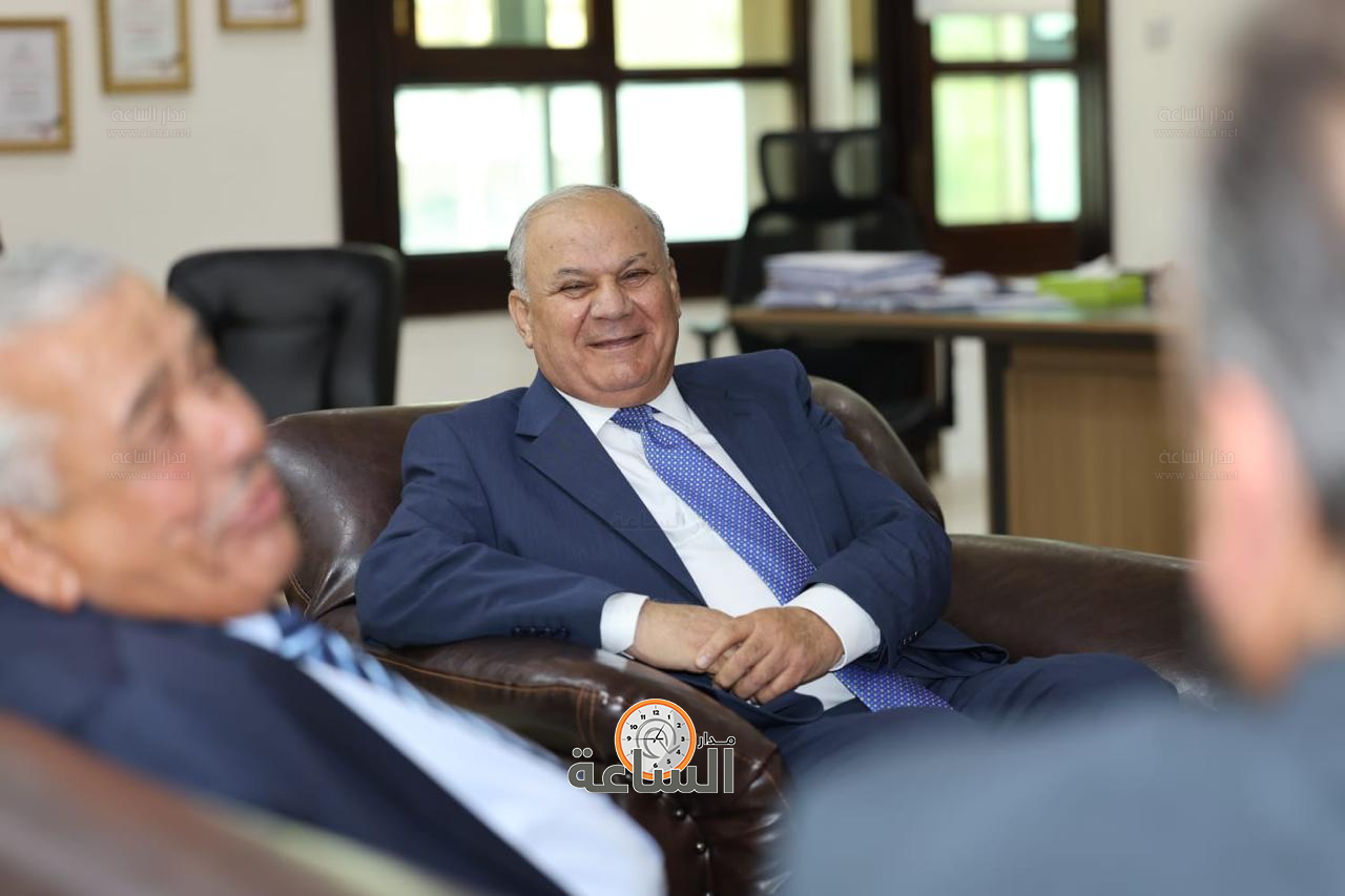 Madar Al-Saa Images 0.15485566212194124