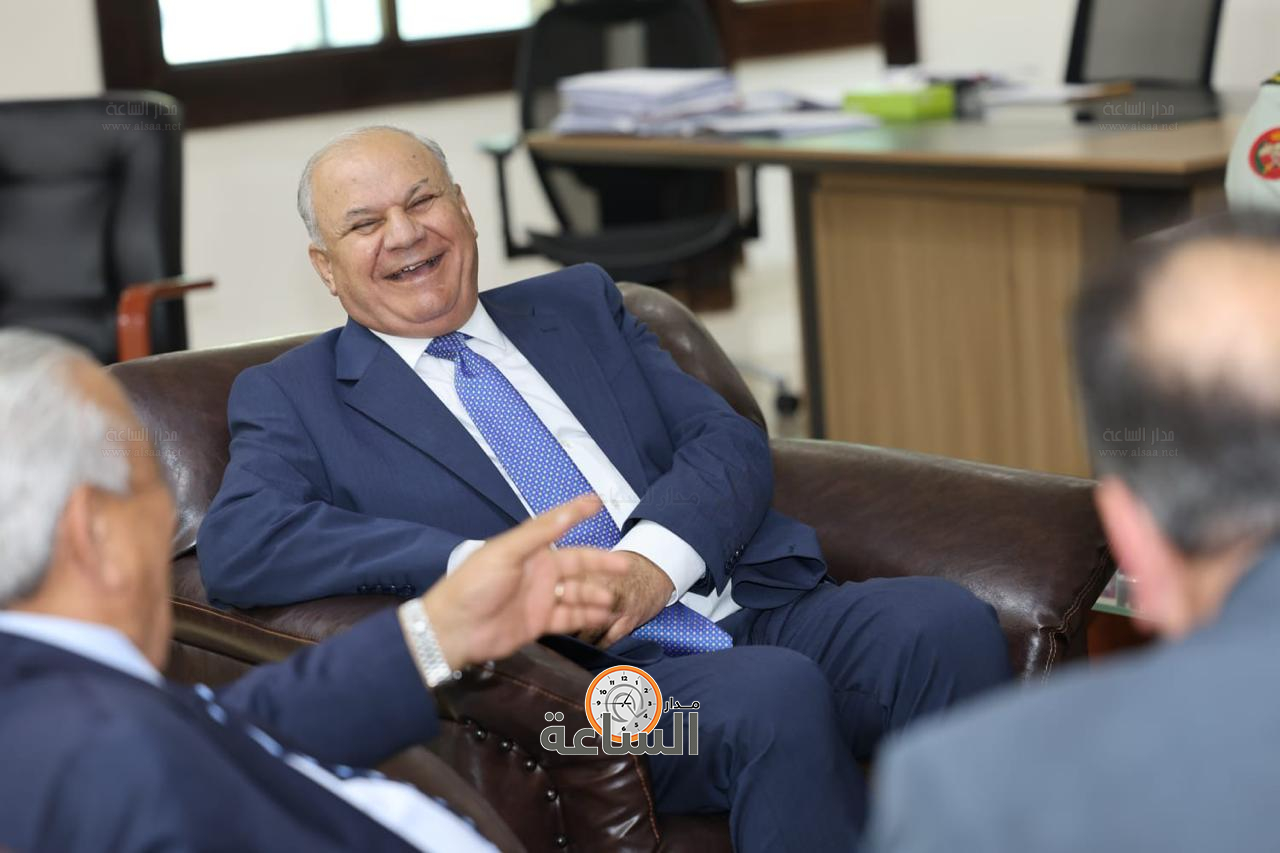 Madar Al-Saa Images 0.04606809540549317