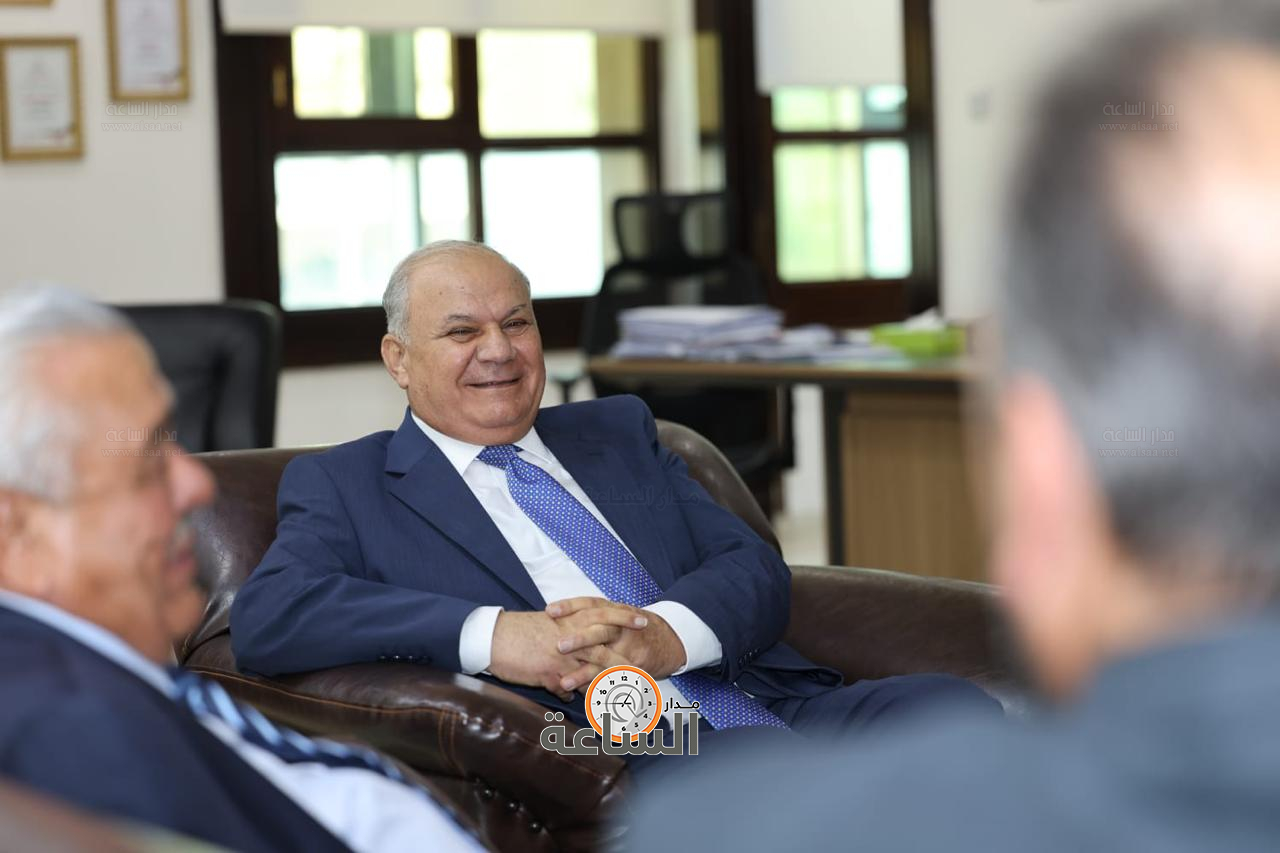 Madar Al-Saa Images 0.5401596078538833