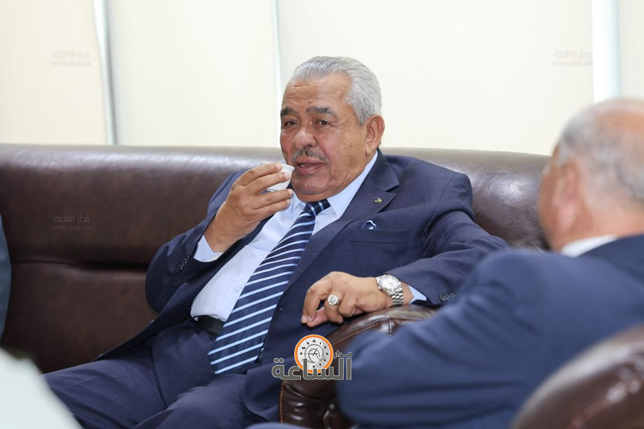 Madar Al-Saa Images 0.7874506349416796