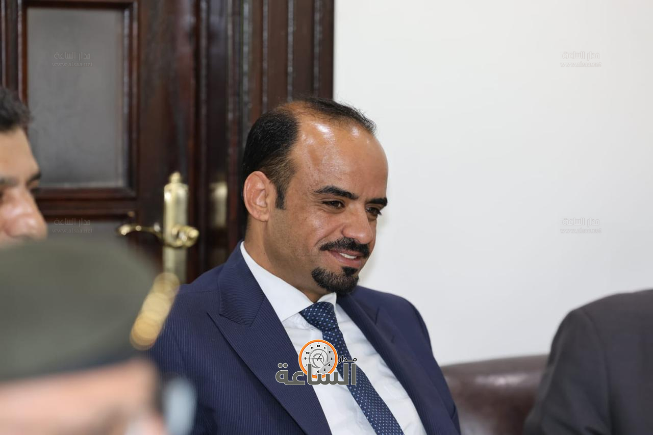 Madar Al-Saa Images 0.3769721588399667