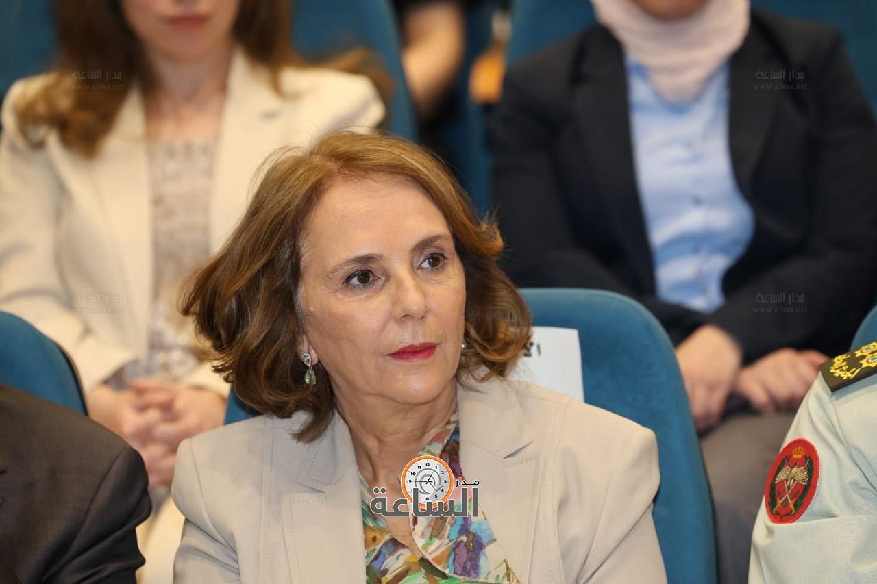 Madar Al-Saa Images 0.03765121172457475